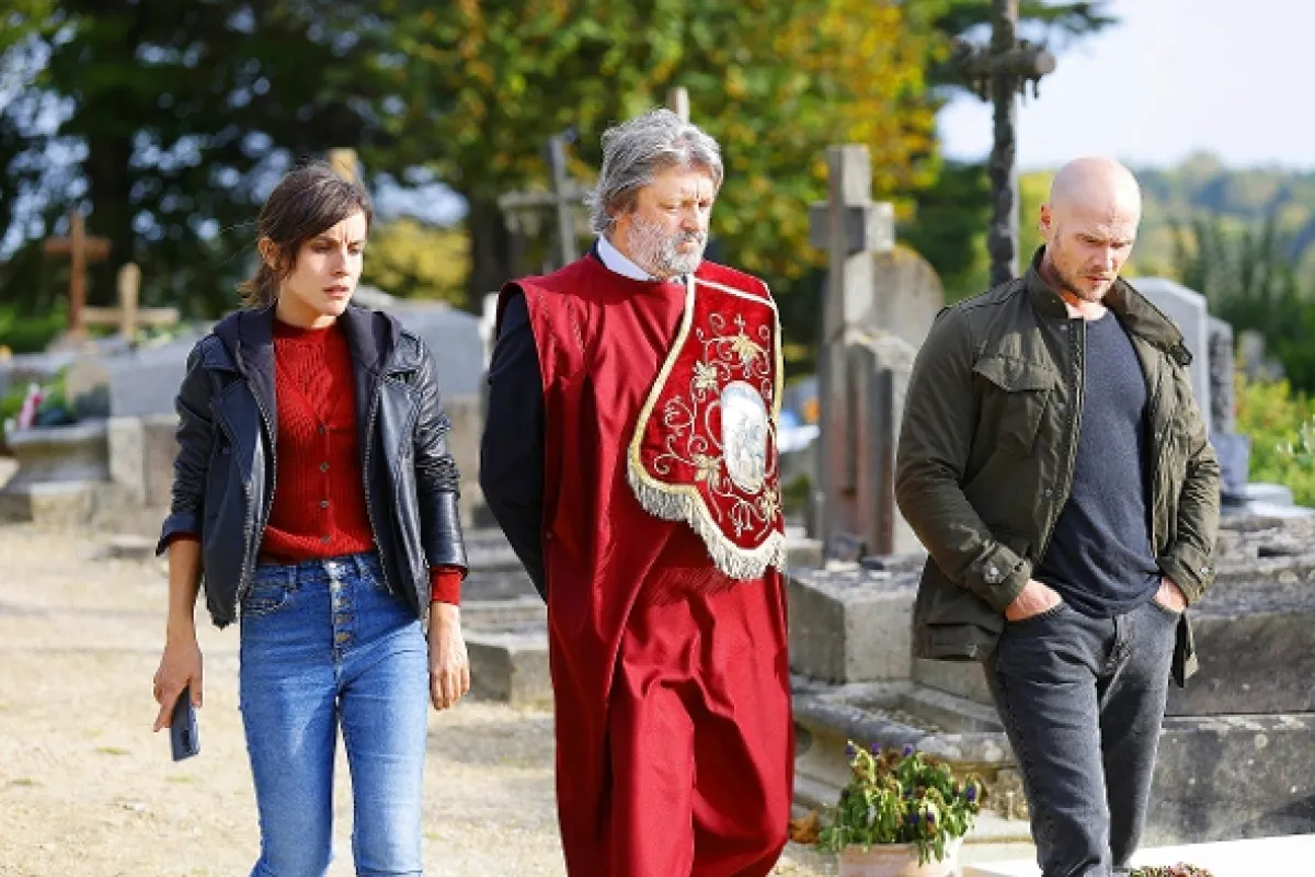 Vraždy na Côte fleurie, 2023 - fotogaléria