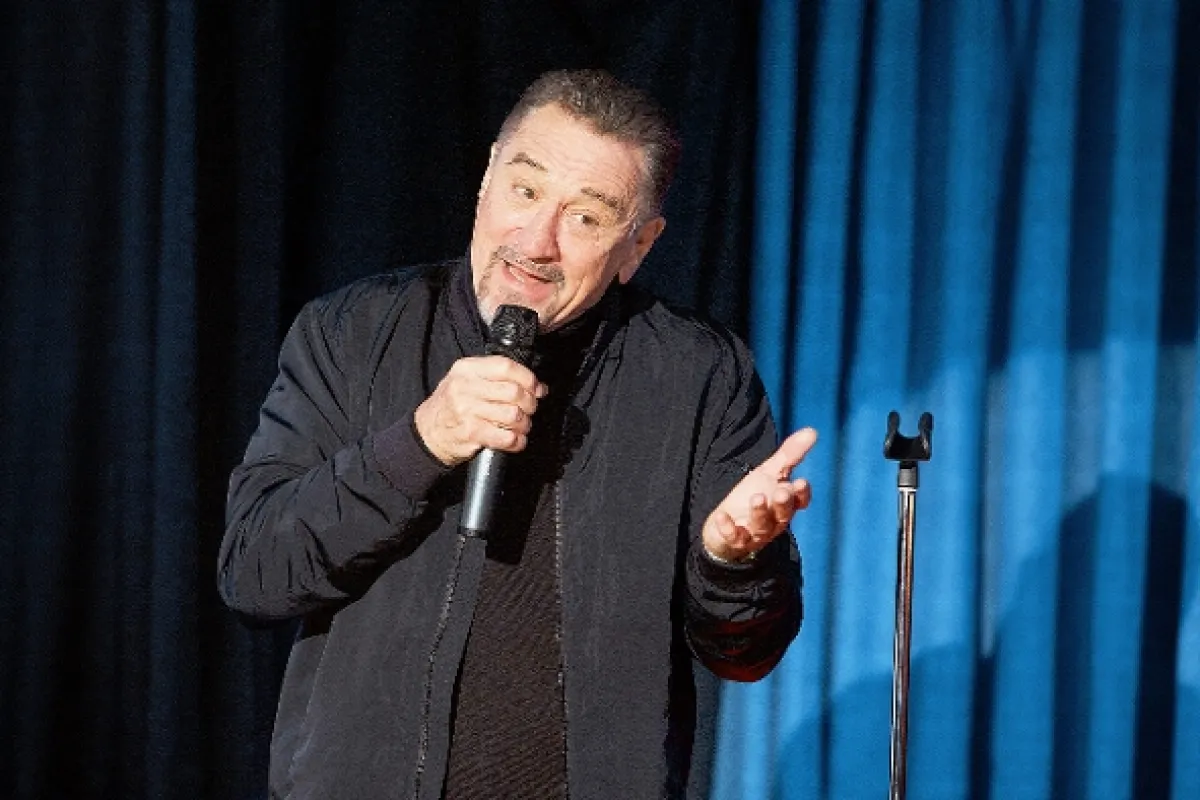 Horký život komika (The Comedian), 2016 - fotogaléria