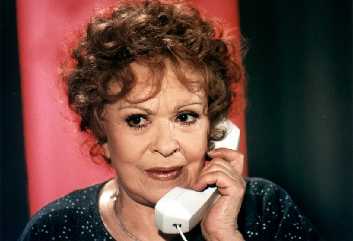 Paní Piperová zasahuje, 1999 - fotogaléria