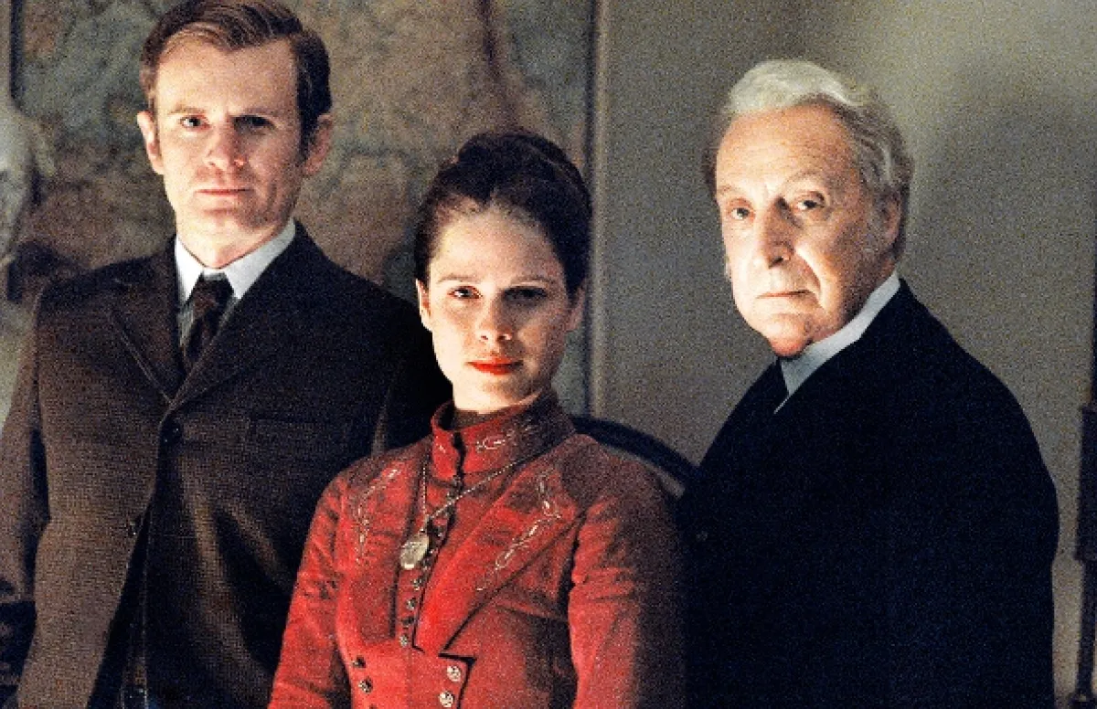 Vražedná místa (Murder Rooms), 2001 - fotogaléria