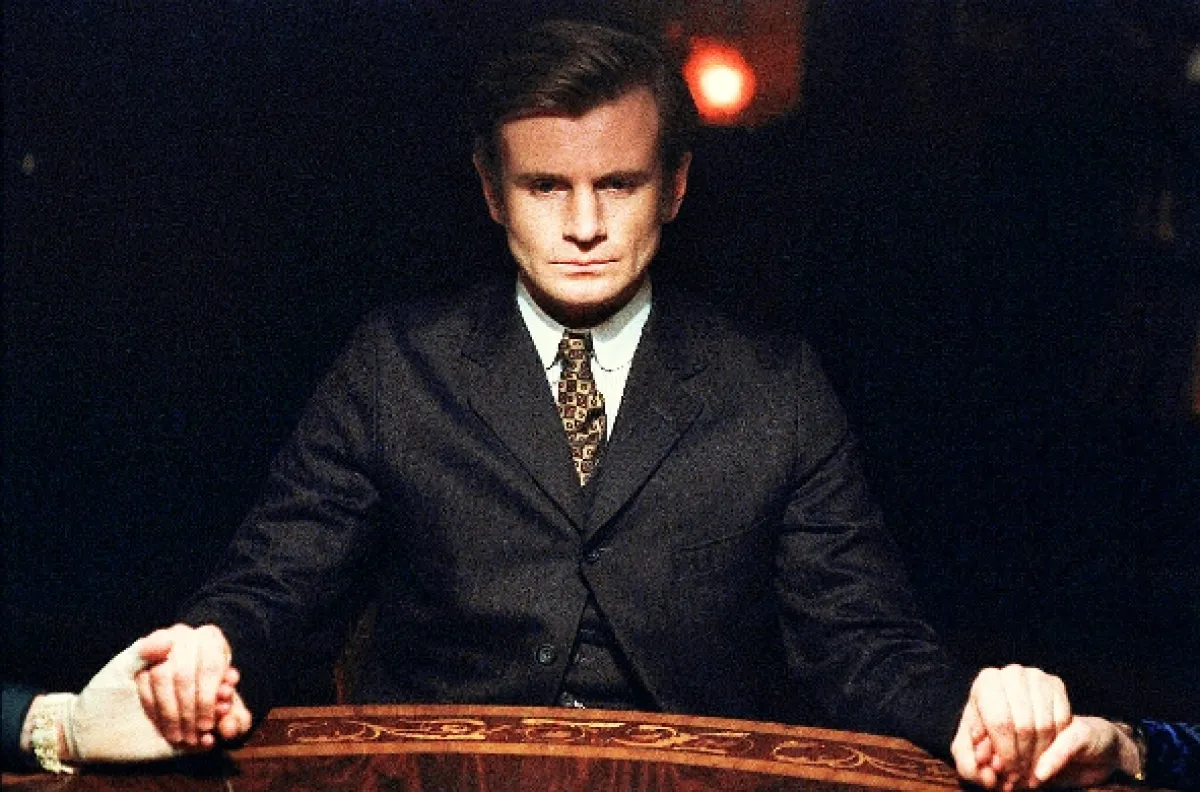 Vražedná místa (Murder Rooms), 2001 - fotogaléria