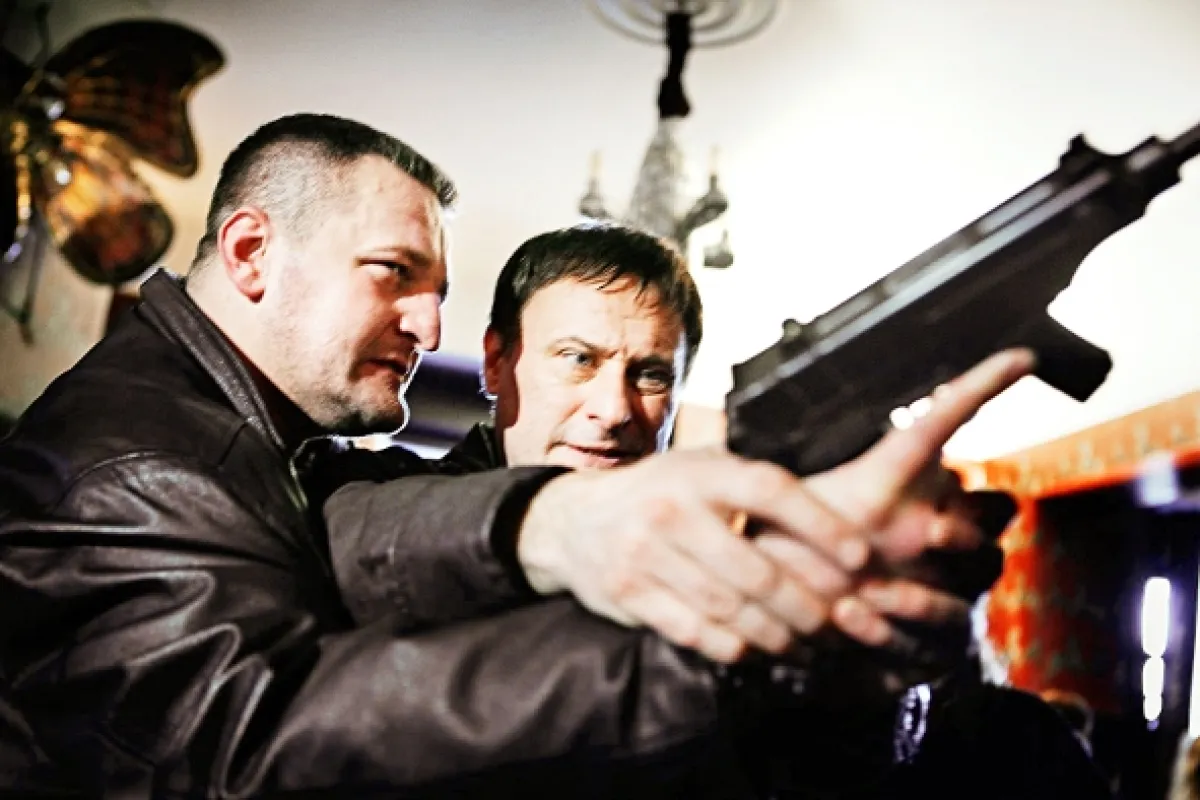 Dievča, ktoré koplo do osieho hniezda (Luftslottet som sprängdes), 2009 - fotogaléria