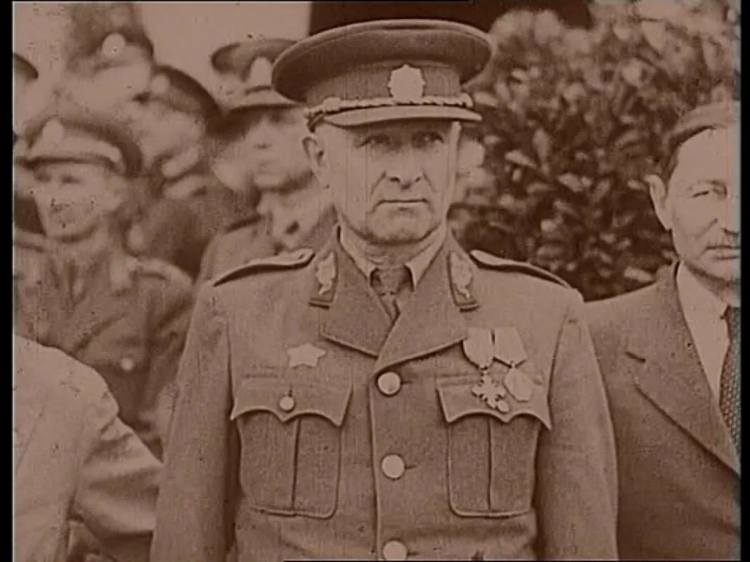 Pražské povstanie v máji 1945 alebo Medzi Londýnom a Moskvou, 1995 - fotogaléria