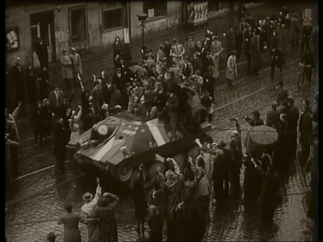 Pražské povstanie v máji 1945 alebo Medzi Londýnom a Moskvou, 1995 - fotogaléria