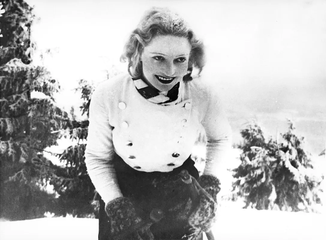 Sňatková kancelář, 1932 - fotogaléria