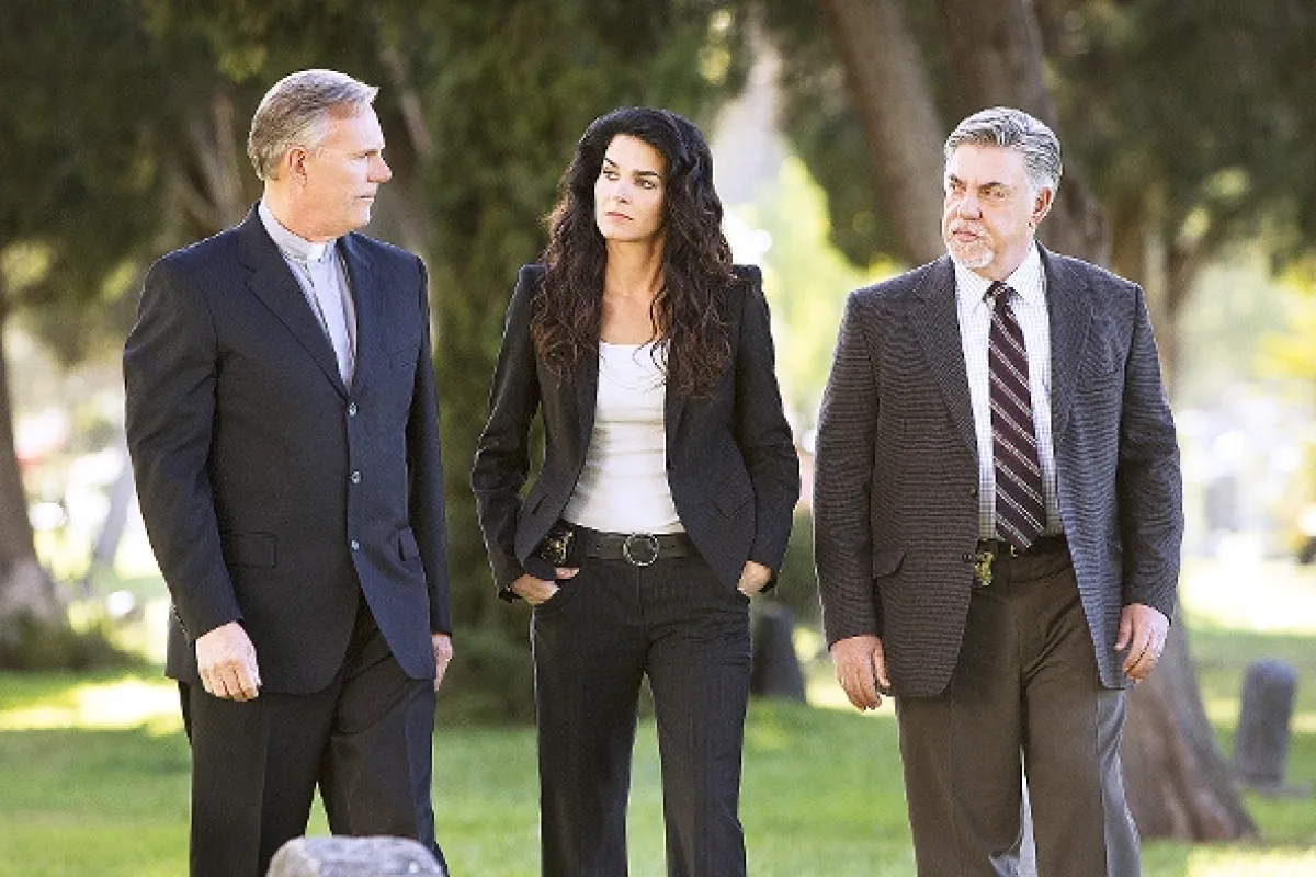 Rizzoli & Isles: Vraždy na pitevně (Rizzoli & Isles II), 2011 - fotogaléria