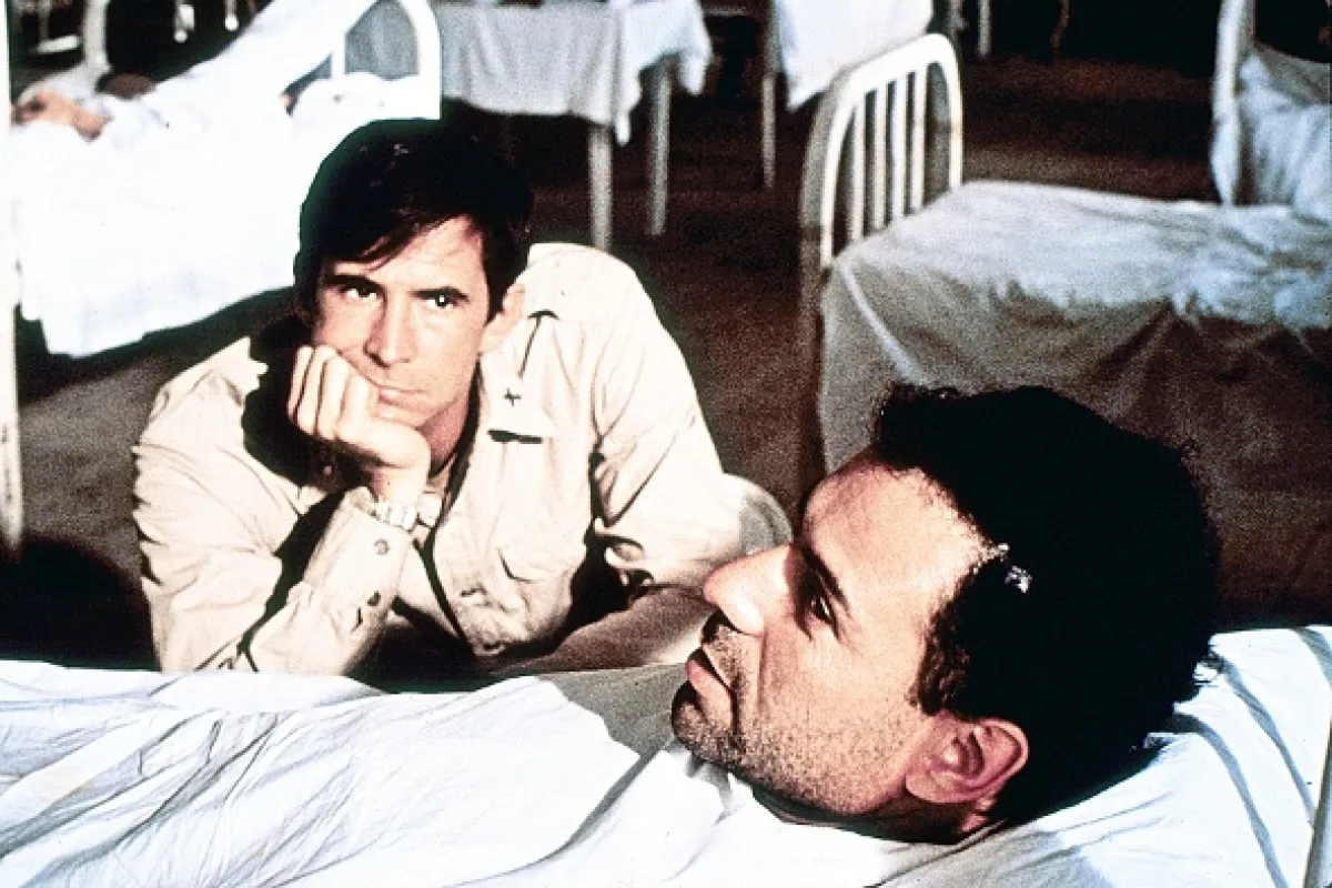 Hlava 22 (Catch - 22), 1970 - fotogaléria