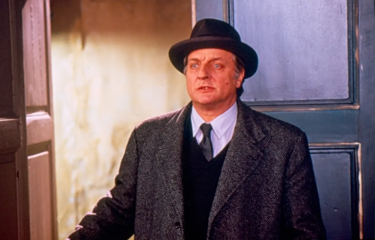 Maigret a noc na križovatke (Maigret et la nuit du carrefour), 1992 - fotogaléria