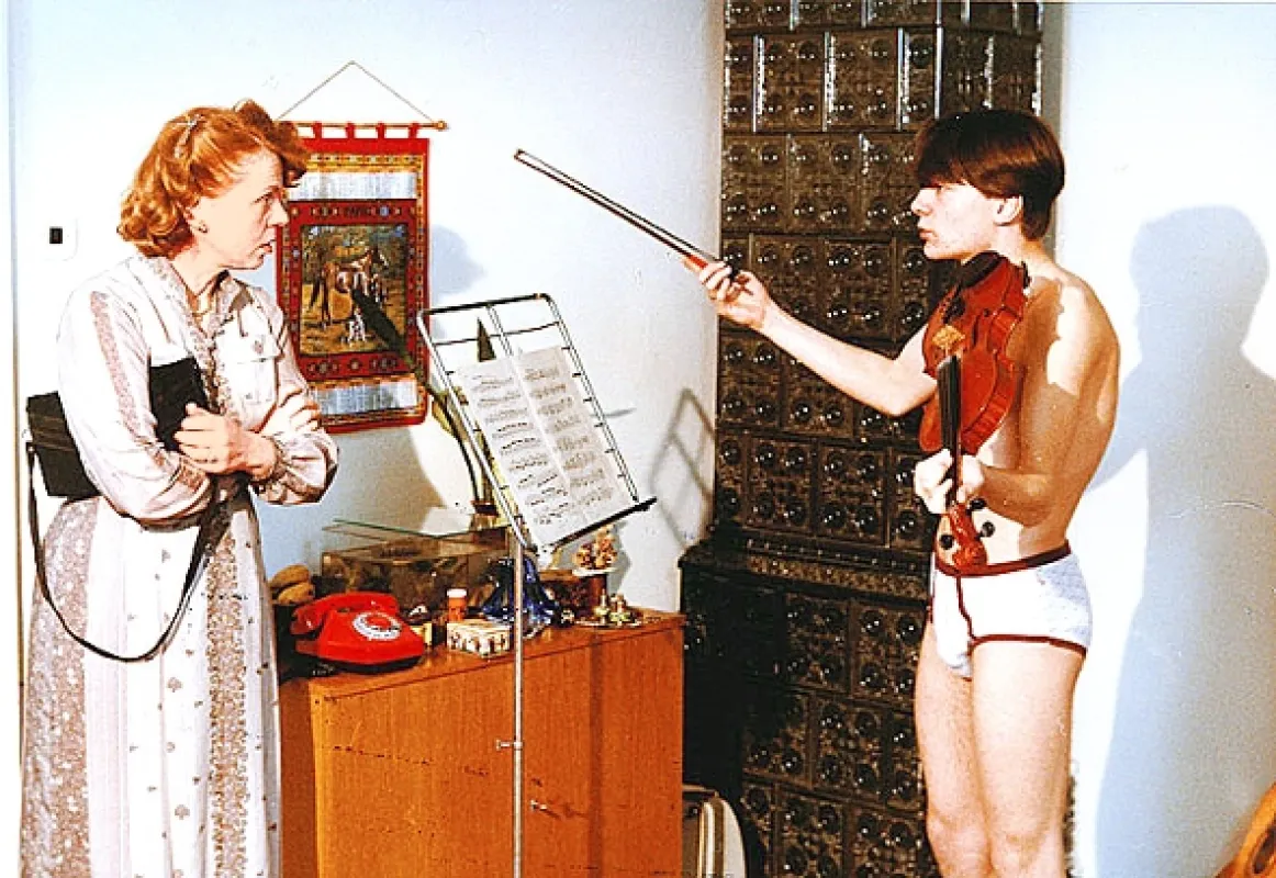 Všichni musí být v pyžamu, 1984 - fotogaléria