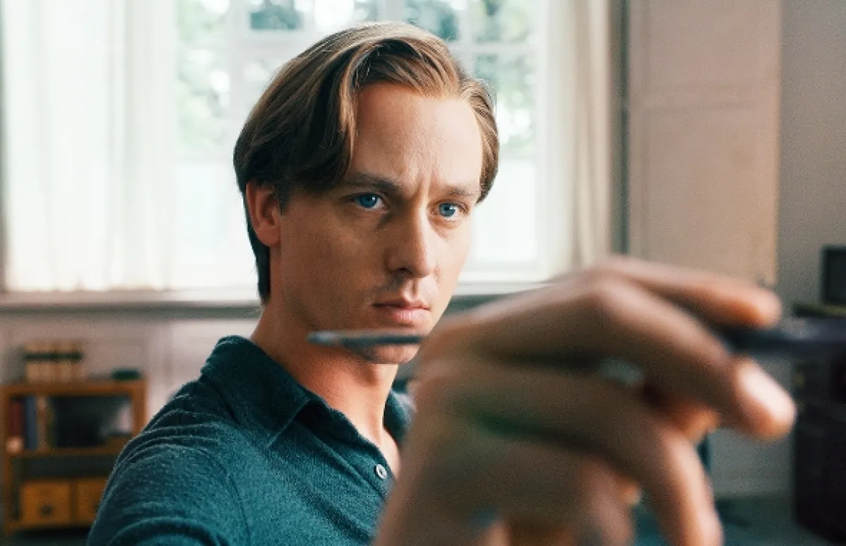 Nikdy neodvracej zrak (Never Look Away), 2018 - fotogaléria