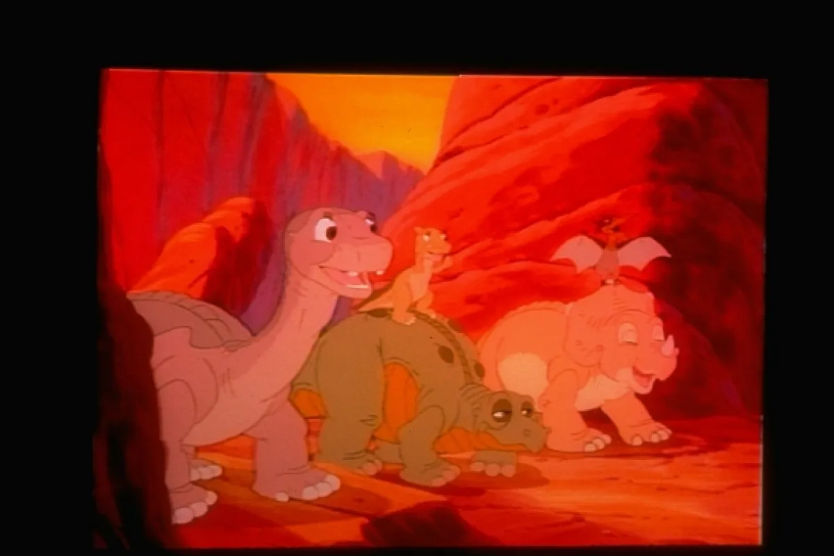 Země dinosaurů 6: Tajemství ještěří skály, 1998 - fotogaléria