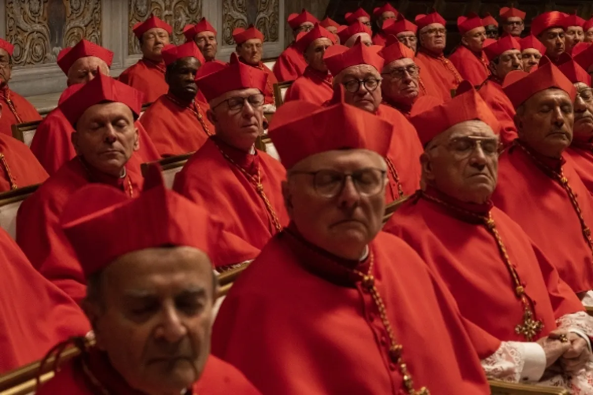 Nový papež (New Pope, The), 2020 - fotogaléria