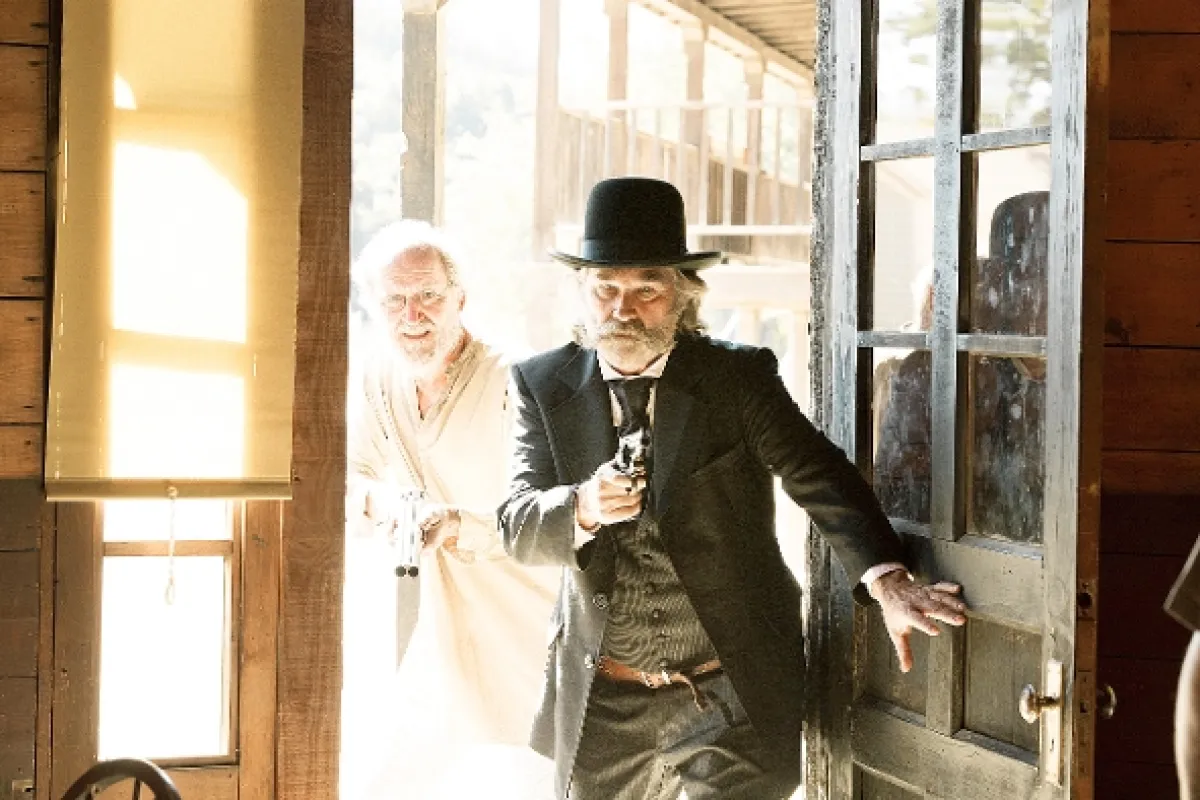 Kostený tomahawk (Bone Tomahawk), 2015 - fotogaléria