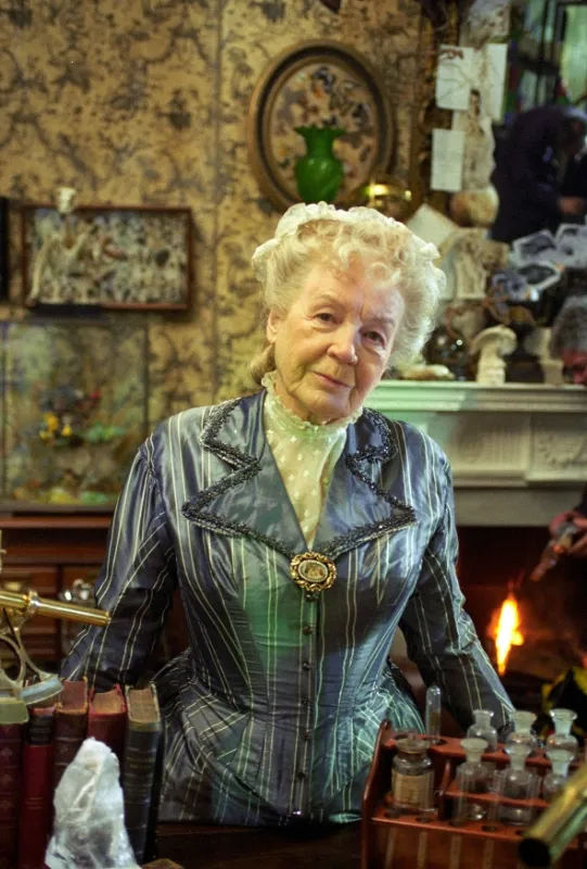 Z pamětí Sherlocka Holmese (The Memoirs Of Sherlock Holmes), 1994 - fotogaléria