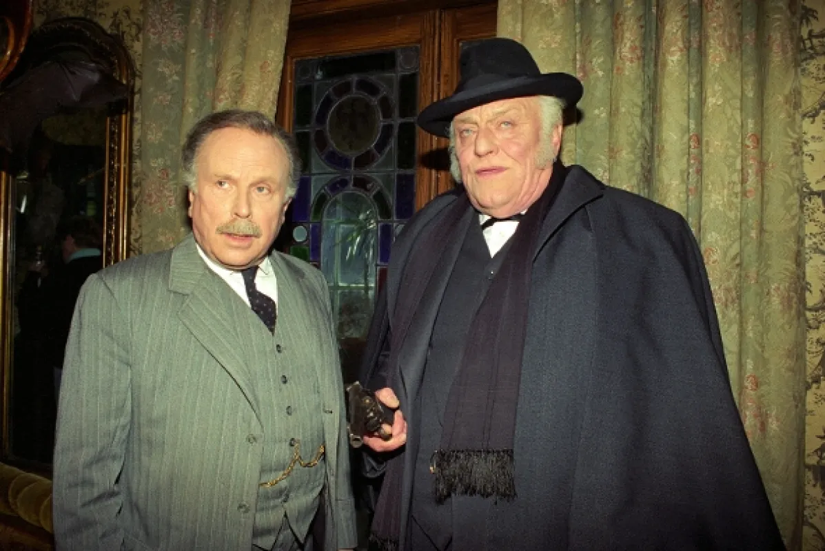 Z pamětí Sherlocka Holmese (The Memoirs Of Sherlock Holmes), 1994 - fotogaléria