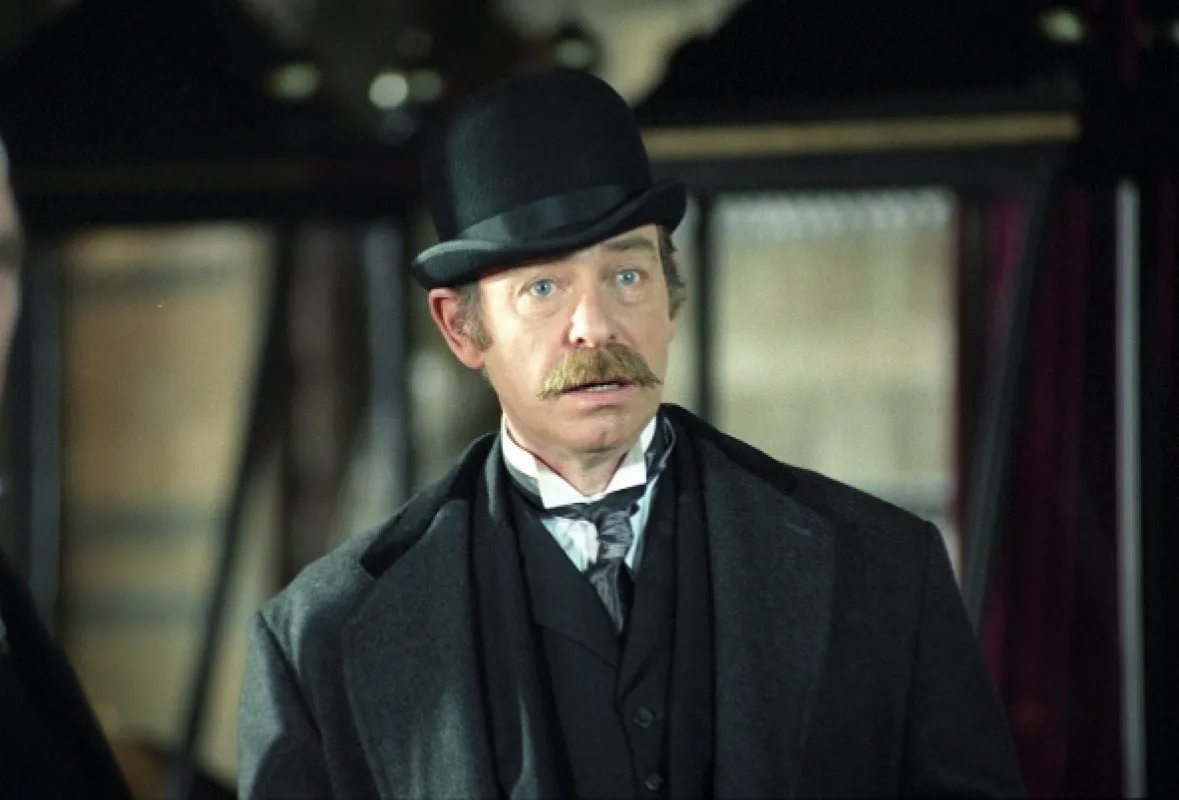 Z pamětí Sherlocka Holmese (The Memoirs Of Sherlock Holmes), 1994 - fotogaléria
