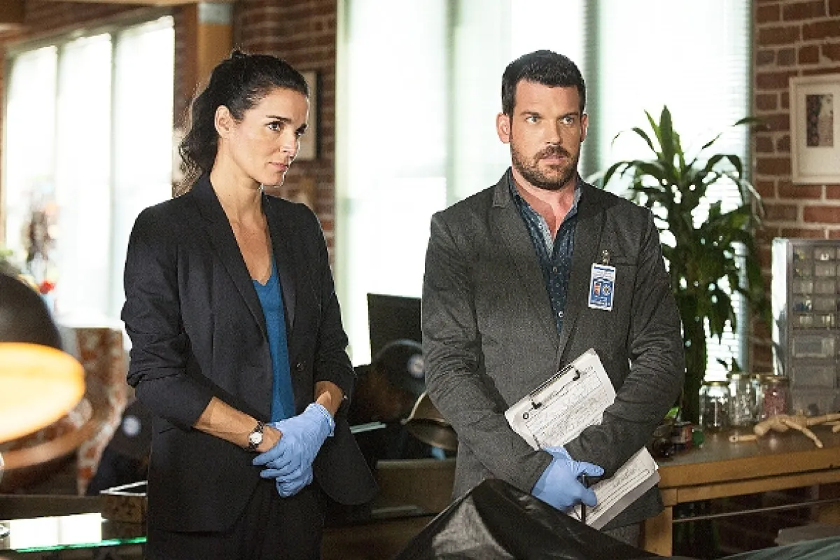 Rizzoli & Isles: Vraždy na pitevně (Rizzoli & Isles VI), 2015 - fotogaléria