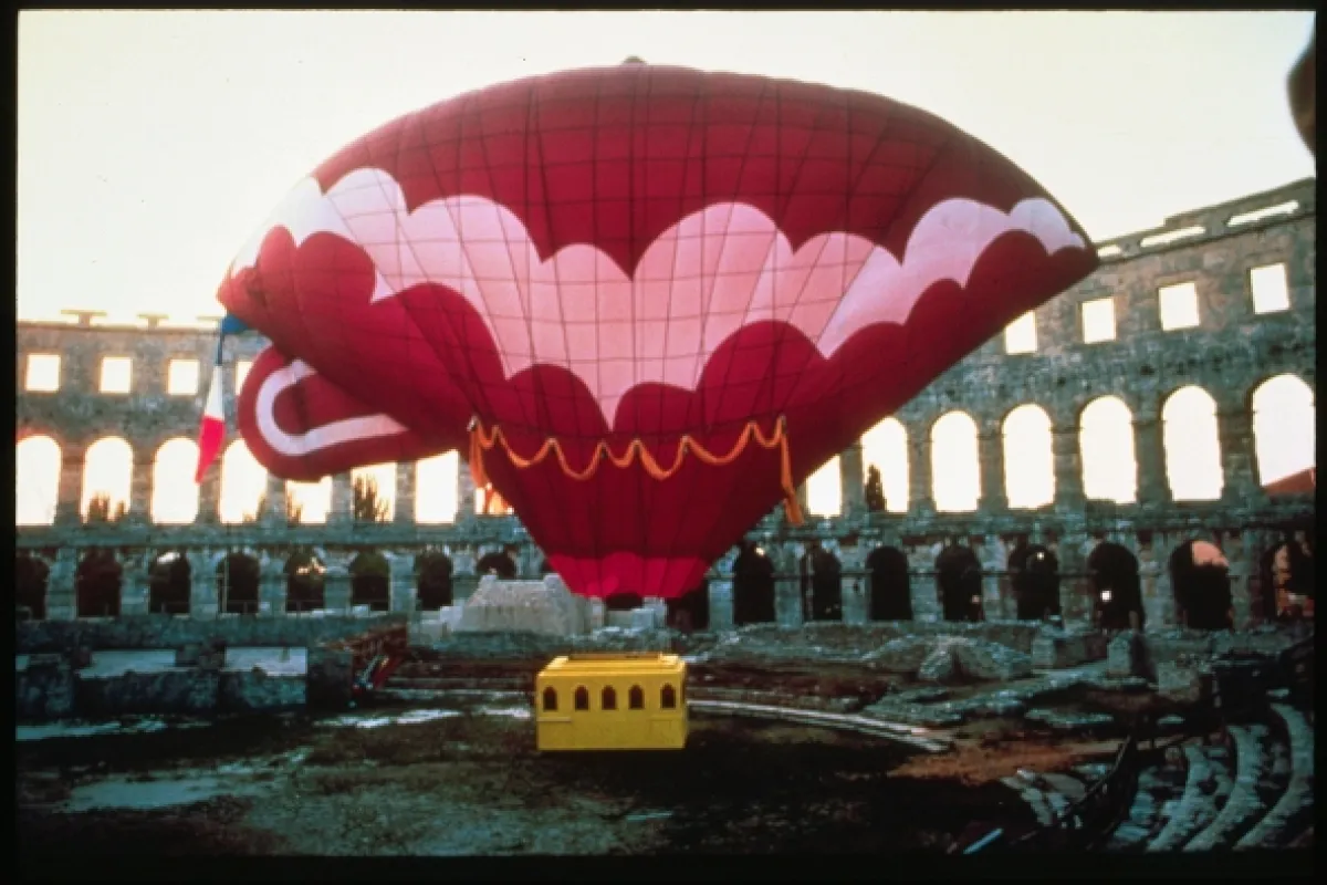 Cesta okolo sveta za 80 dní (Around the World in 80 days), 1989 - fotogaléria