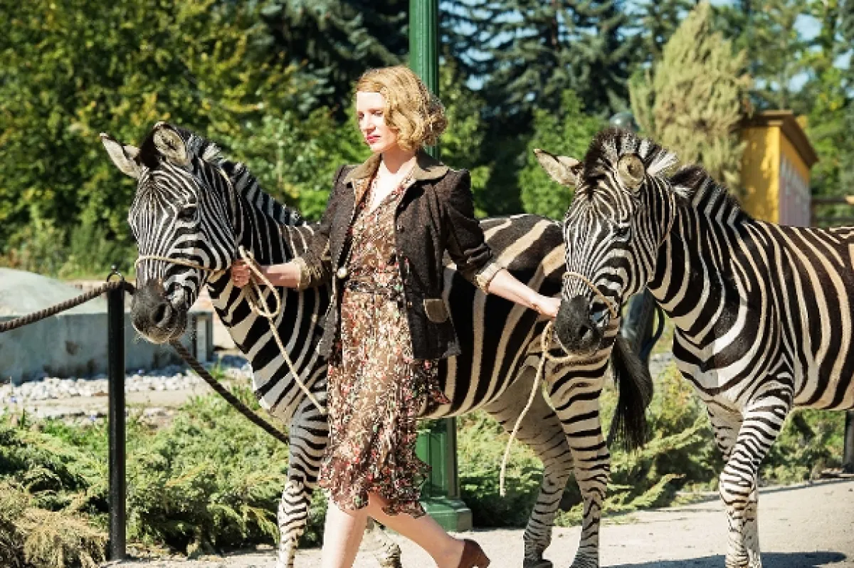 Úkryt v ZOO (The Zookeeper's Wife), 2017 - fotogaléria