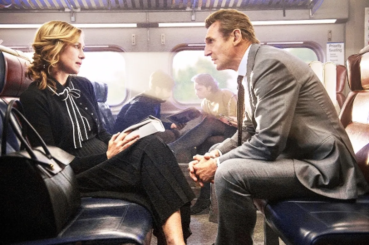 Cizinec ve vlaku (The Commuter), 2018 - fotogaléria