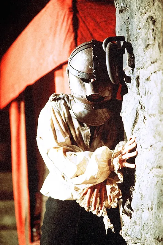 Muž se železnou maskou (Man in the Iron Mask, The), 1977 - fotogaléria