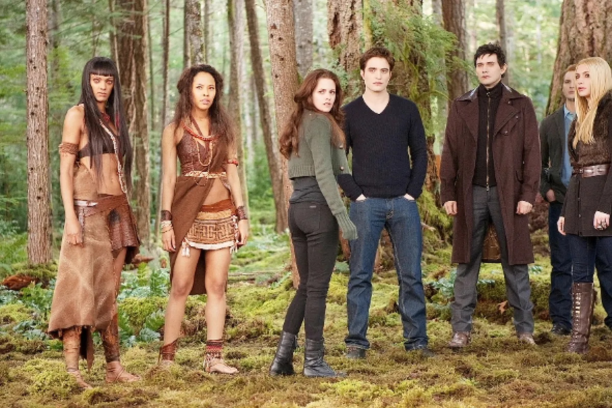 Twilight sága: Úsvit - 2.časť (The Twilight Saga: Breaking Dawn: Part Two), 2012 - fotogaléria