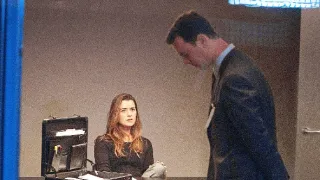 NCIS - Námorný vyšetrovací úrad X (23)