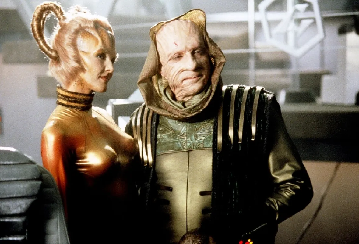 Star Trek: Vzpoura (Star Trek - Insurrection), 1998 - fotogaléria
