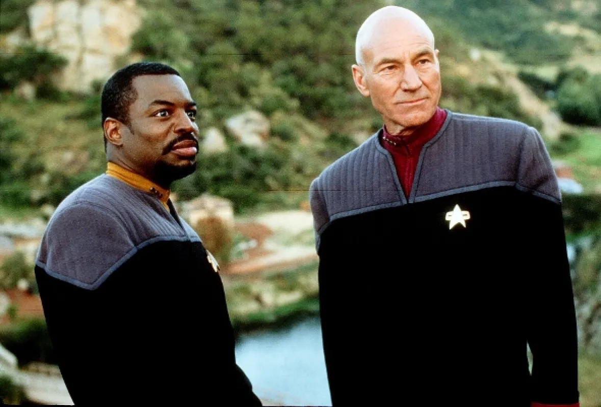 Star Trek: Vzpoura (Star Trek - Insurrection), 1998 - fotogaléria