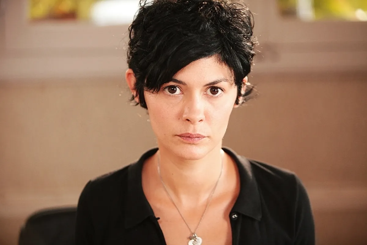 Krásné lži (BEAUTIFUL LIES), 2010 - fotogaléria