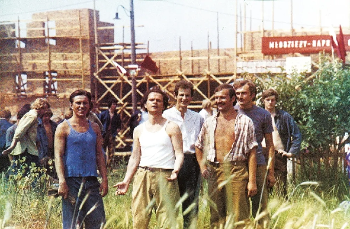 Člověk z mramoru (Człowiek z marmuru), 1976 - fotogaléria