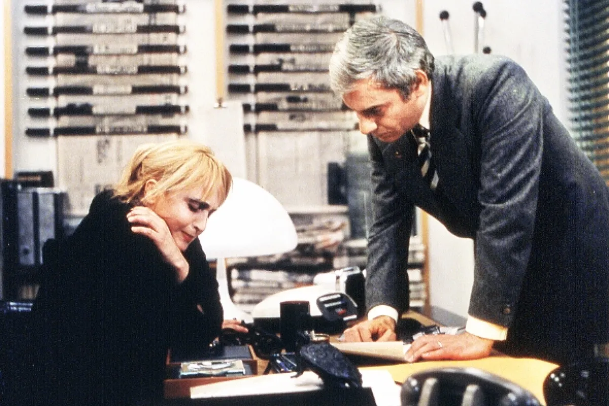 Aféra z titulnej stránky (Sbatti il mostro in prima pagina), 1972 - fotogaléria
