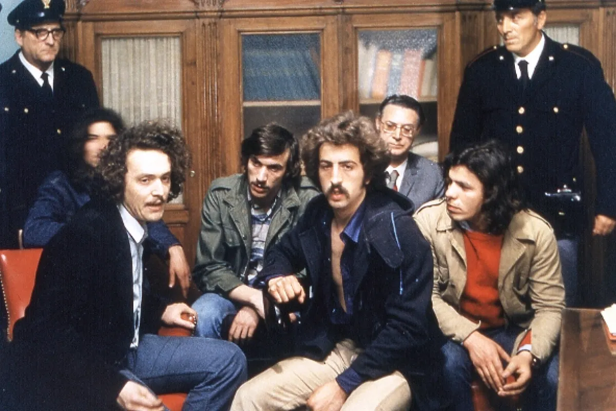 Aféra z titulnej stránky (Sbatti il mostro in prima pagina), 1972 - fotogaléria