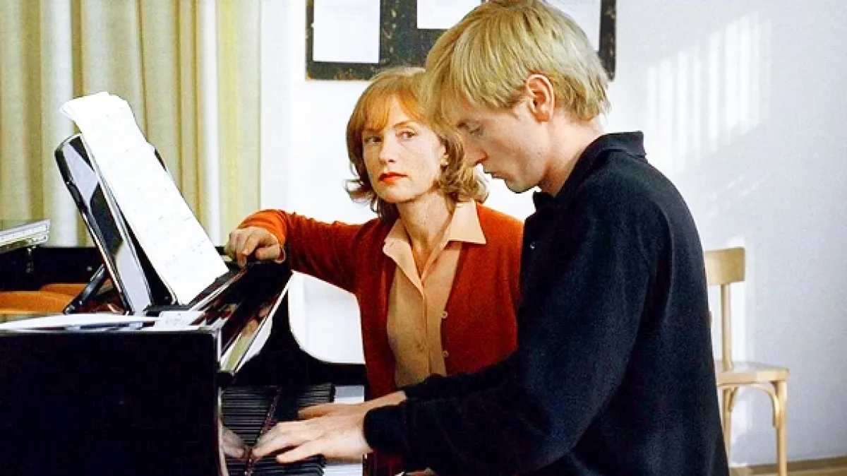 Pianistka, 2001 - fotogaléria