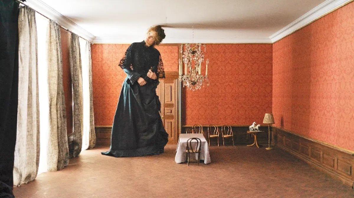 Korzet (CORSAGE), 2022 - fotogaléria