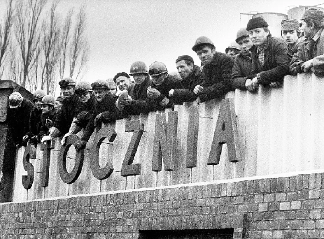 Člověk ze železa (Człowiek z żelaza), 1981 - fotogaléria