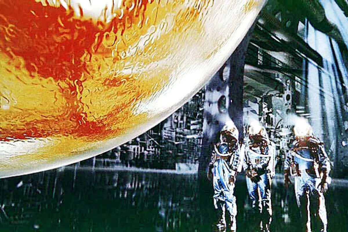 Sféra (Sphere), 1998 - fotogaléria