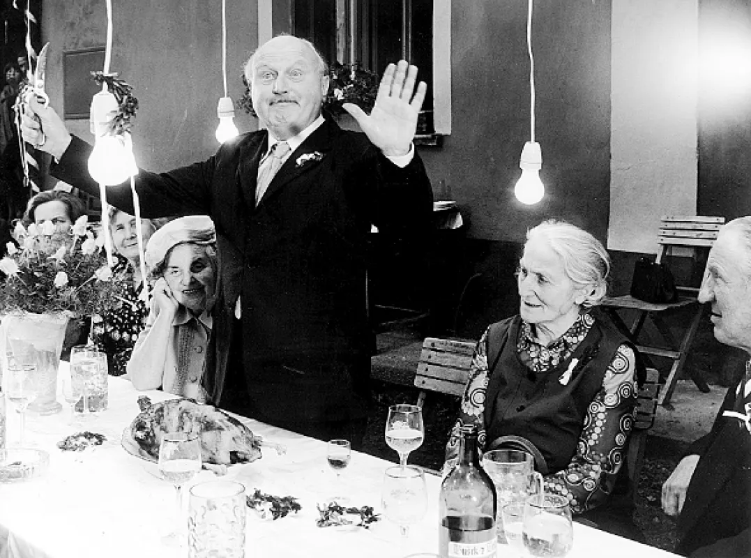 Matěji, proč tě holky nechtějí? (MATĚJI, PROČ TĚ HOLKY NECHTĚJÍ?), 1981 - fotogaléria