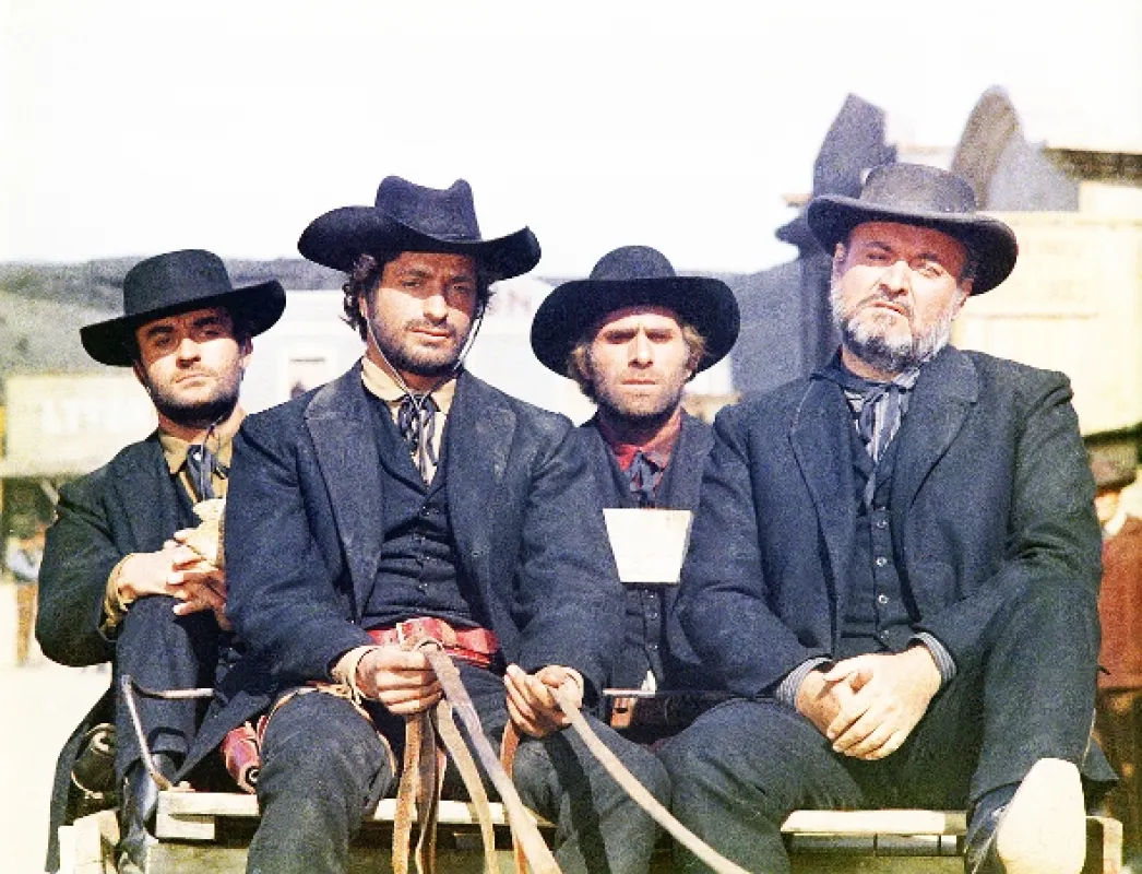 Povraz a kolt (Une corde... un Colt...), 1969 - fotogaléria
