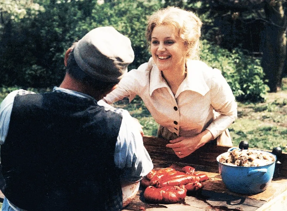 Postřižiny (Cutting It Short), 1981 - fotogaléria