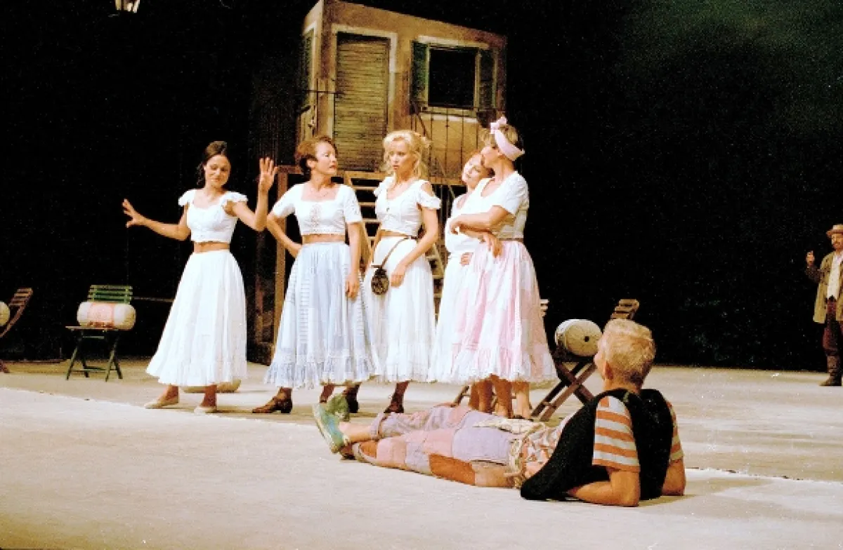 Poprask na laguně, 1996 - fotogaléria