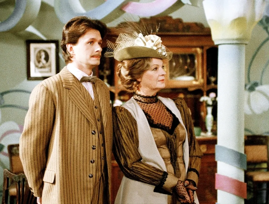 Lolinka a kníráč, 1998 - fotogaléria