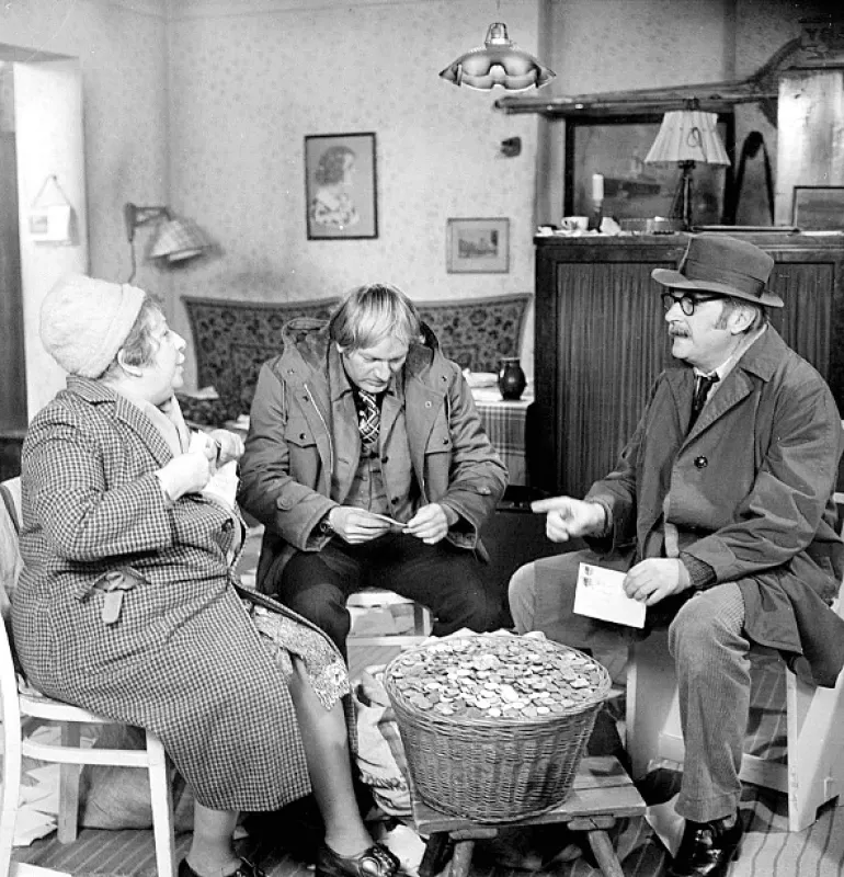 Co je doma to se počítá, pánové... (CO JE DOMA TO SE POČÍTÁ, PÁNOVÉ...), 1980 - fotogaléria