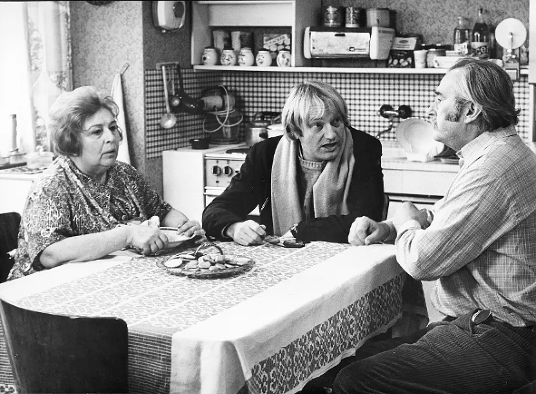 Co je doma to se počítá, pánové... (CO JE DOMA TO SE POČÍTÁ, PÁNOVÉ...), 1980 - fotogaléria