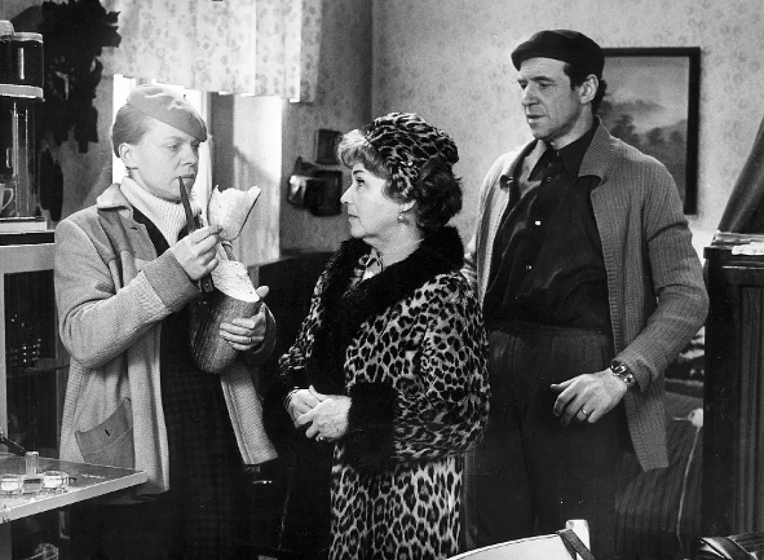 Co je doma to se počítá, pánové... (CO JE DOMA TO SE POČÍTÁ, PÁNOVÉ...), 1980 - fotogaléria