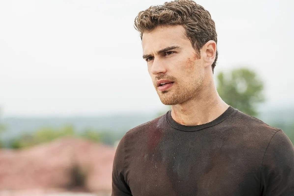 Experiment (The Divergent Series: Allegiant), 2016 - fotogaléria
