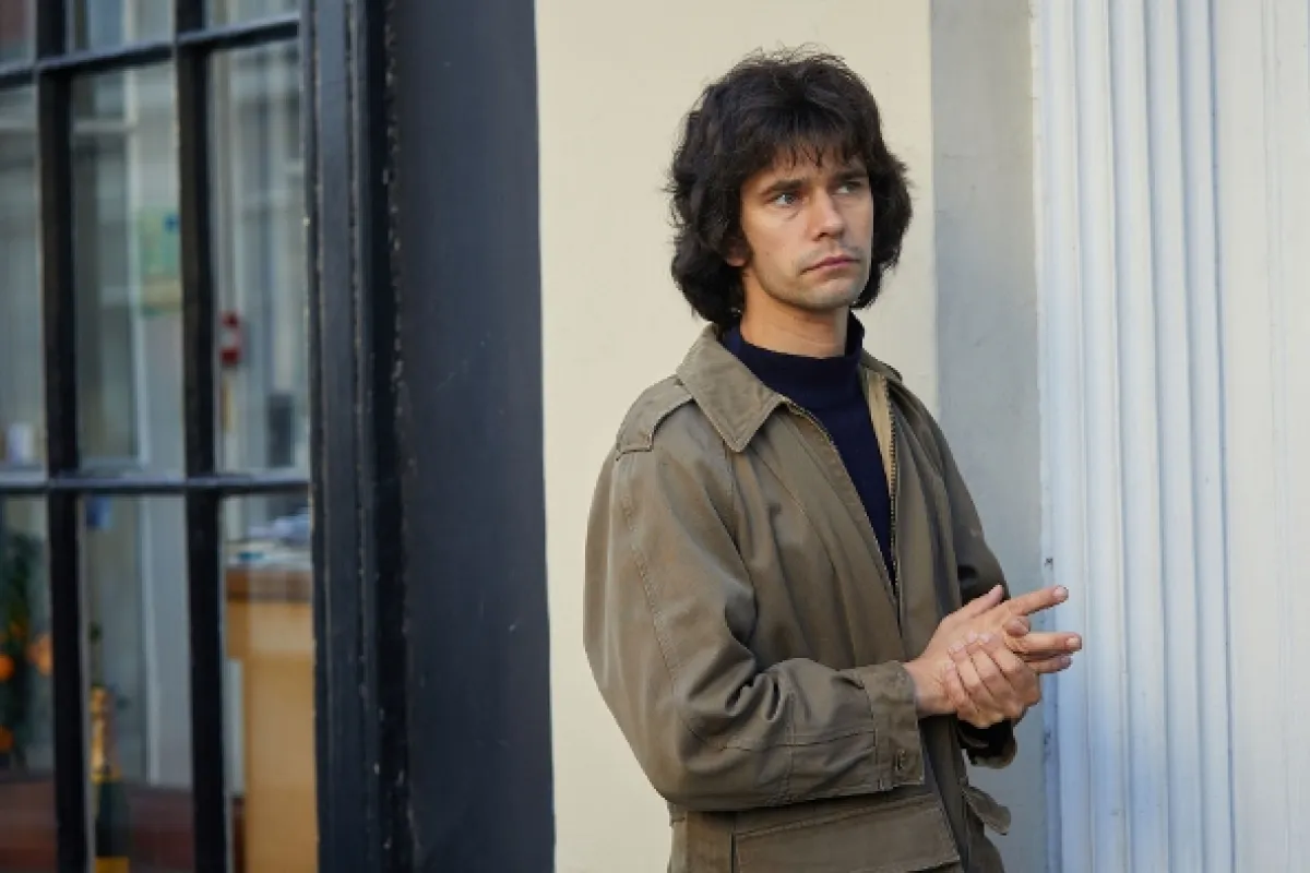 Skandál po anglicku (A Very English Scandal), 2018 - fotogaléria