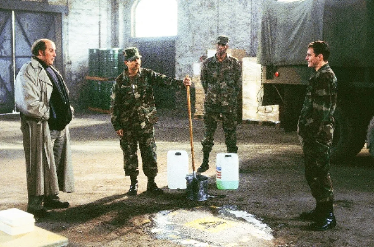 Ukradni, co můžeš! (Buffalo Soldiers), 2001 - fotogaléria