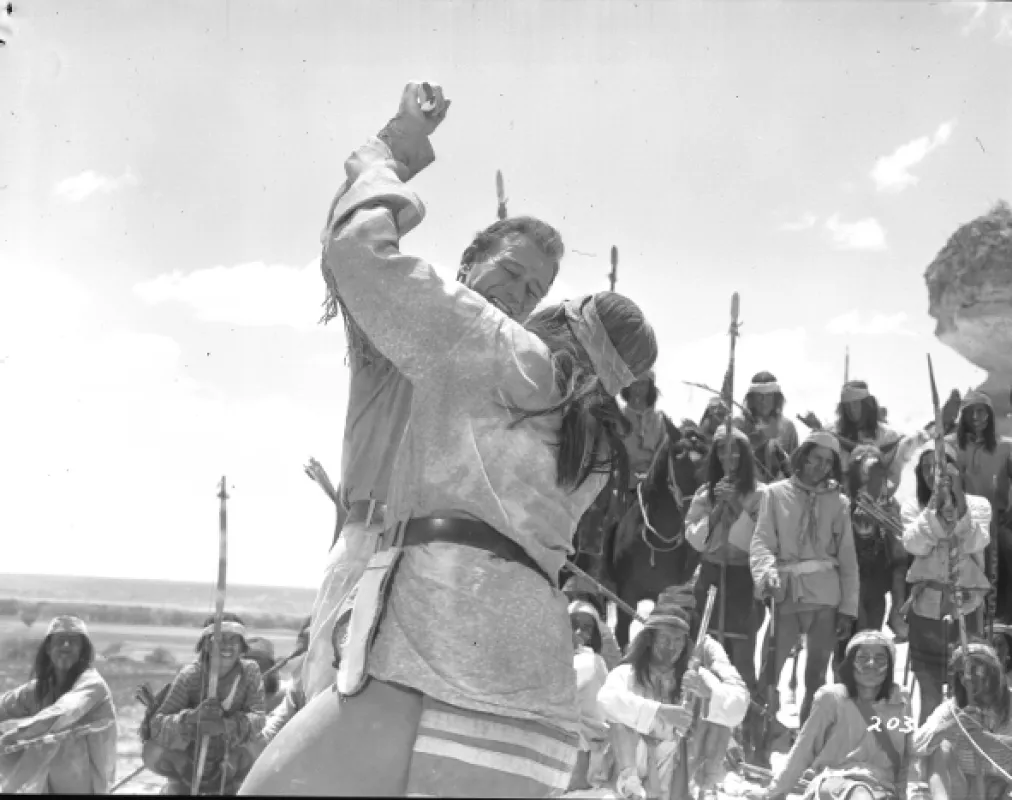 Hondo, 1953 - fotogaléria