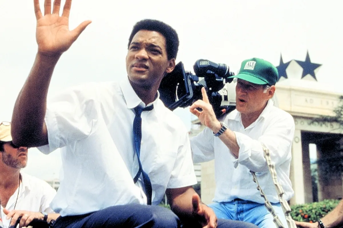 Ali, 2001 - fotogaléria